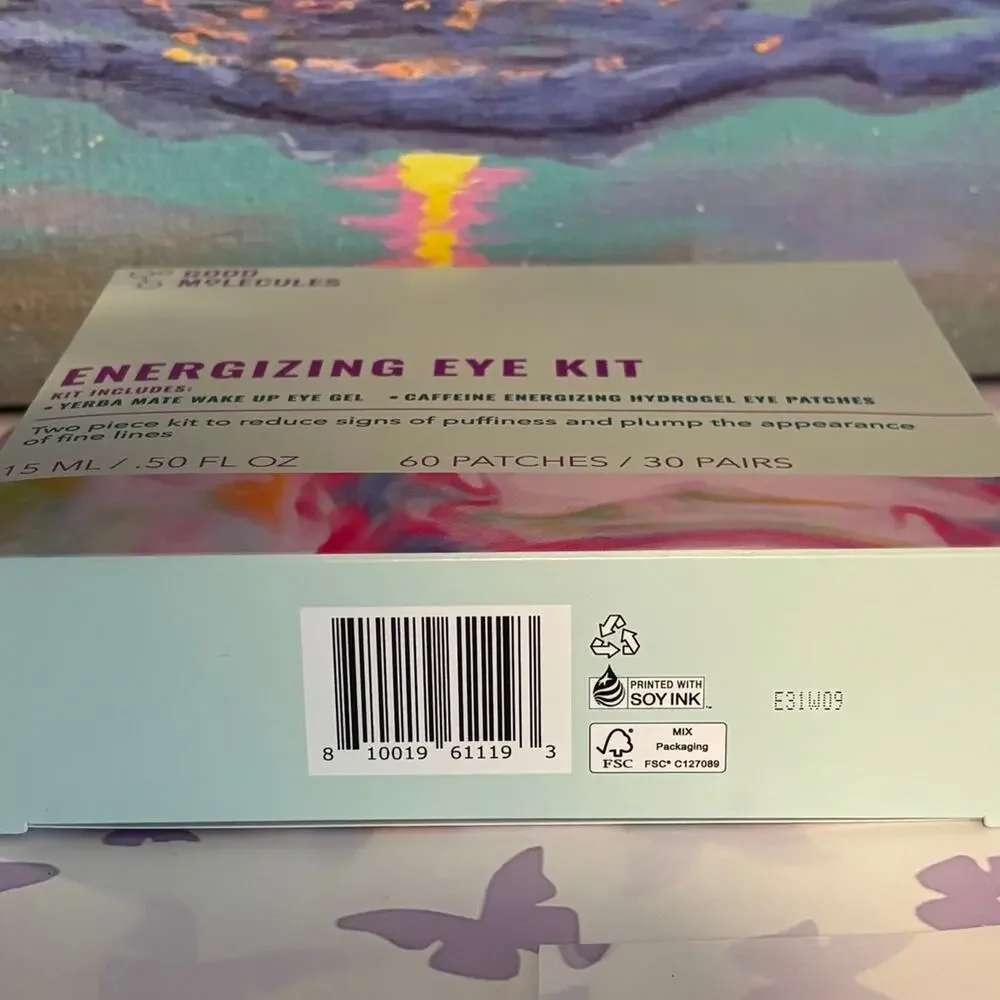 Good Molecules Energizing Eye Kit